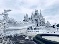 Wat Rong Khun - White Temple