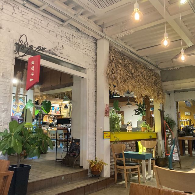 하루 푹 쉬기 좋은 인천 선재도 뻘다방 카페