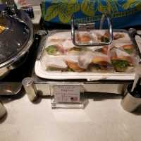 たまには贅沢なブッフェも🍽️🌃【スカイレストラン　エトワール】