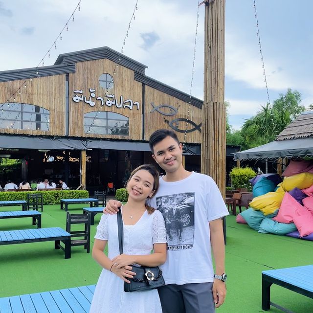 มีน้ำมีปลา 🐟 ร้านอาหารริมแม่น้ำ วิวดีมากกก🫧🎉