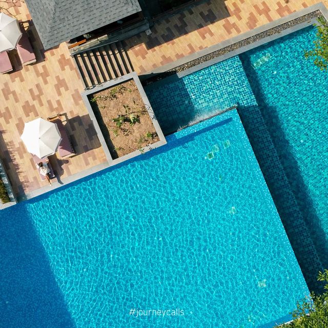 ที่พักบนเนินเขากะตะ, ภูเก็ต