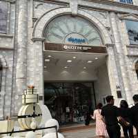 find Xmas deco and shop at Diamond stall