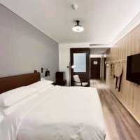 Comfy Stay At Moxy-Hotel in Shanghai 