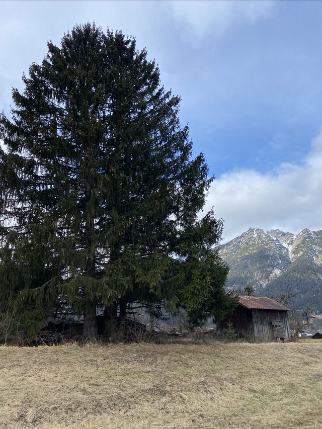 Hausberg hiking