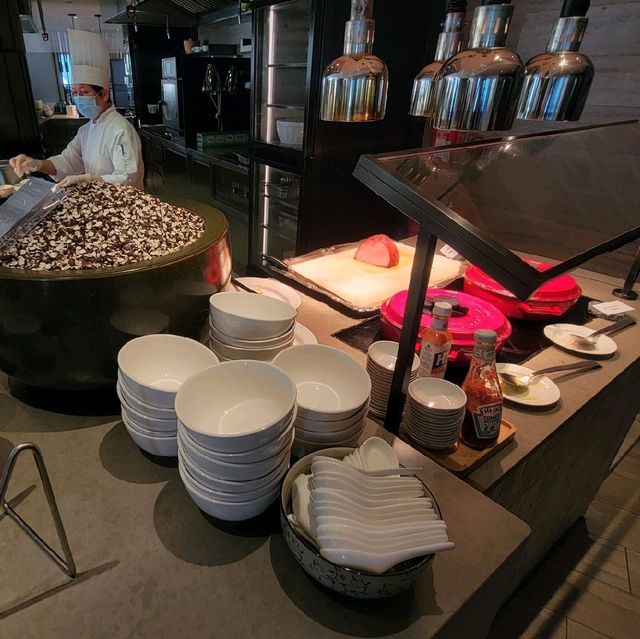有驚喜的自助早餐