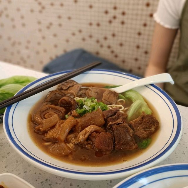 懷舊金曲x港式情懷車仔麵