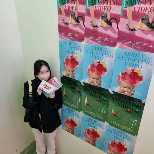 청담 시몬스 그로서리 팝한 레트로 감성 공간🎟