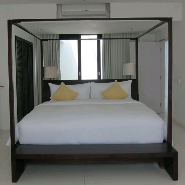 Escape to Montigo