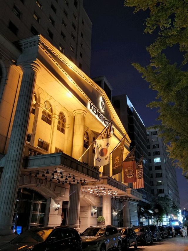 가성비 넘치는 호캉스 '켄싱턴호텔 여의도, 이그제큐티브룸'