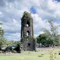 Cagsawa Ruins and Mayon Volcano