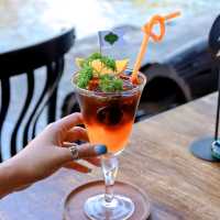 รร.หรูอัมพวา คาเฟ่สวยมาก อาหารอร่อย ใกล้วัดจุฬามณี