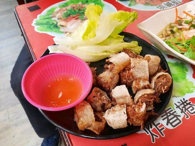 【新北】鶯歌美食-晶業越南小館