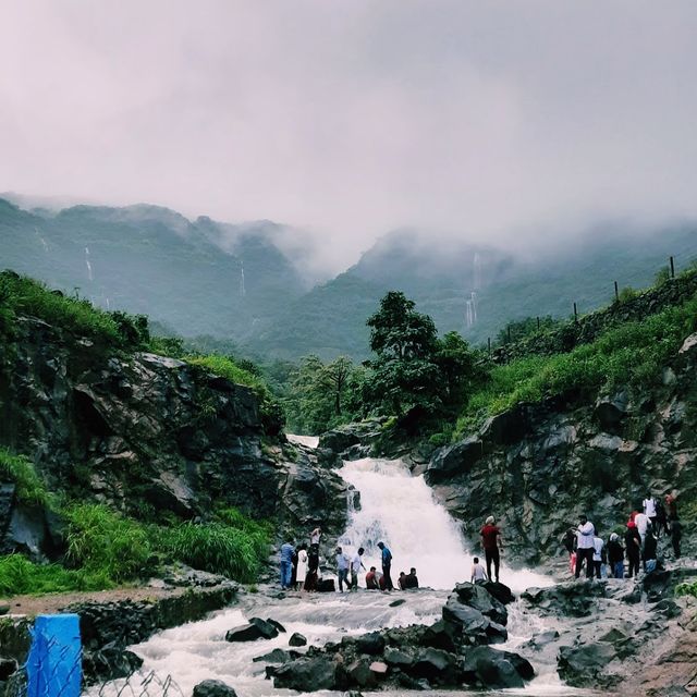 Palshe waterfall Tamini ghat in Pune 