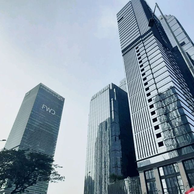 • Jakarta •