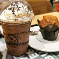 24hrs cafe