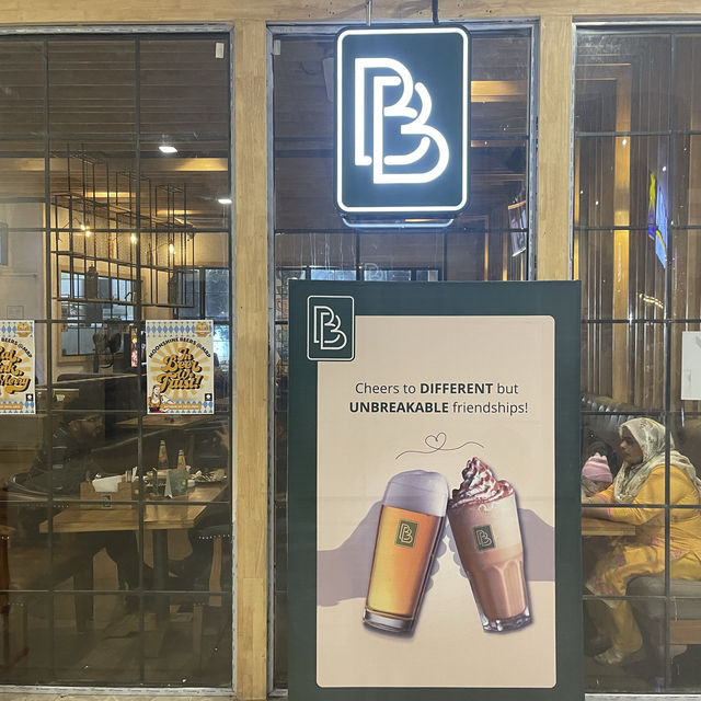 푸네 웨스턴스타일 비스트로 “BEER & BEANS”