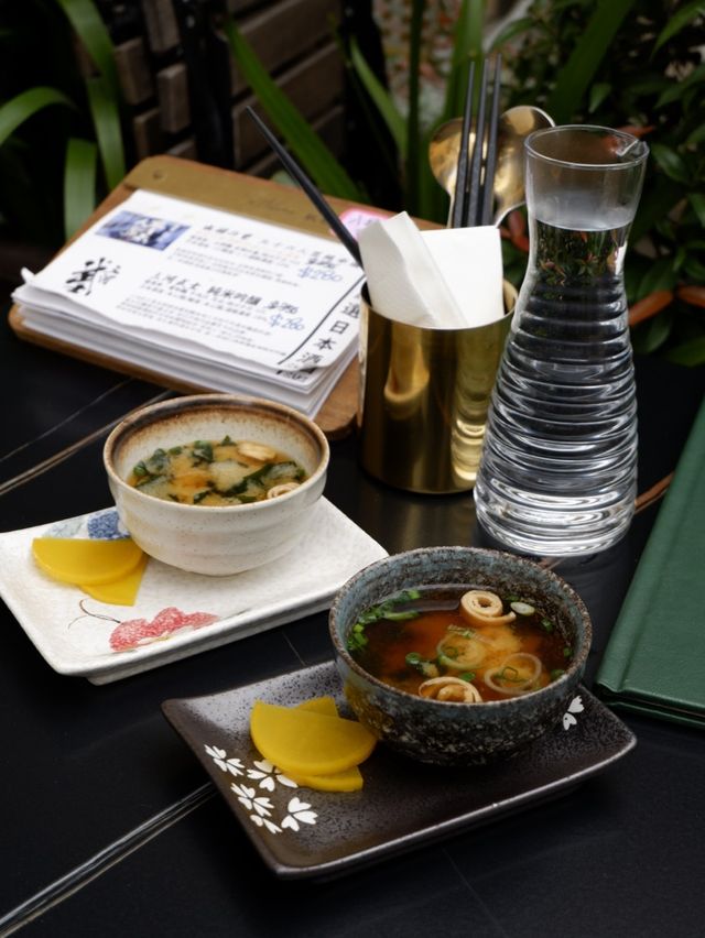 南洋度假Cafe之暖笠笠煲仔飯