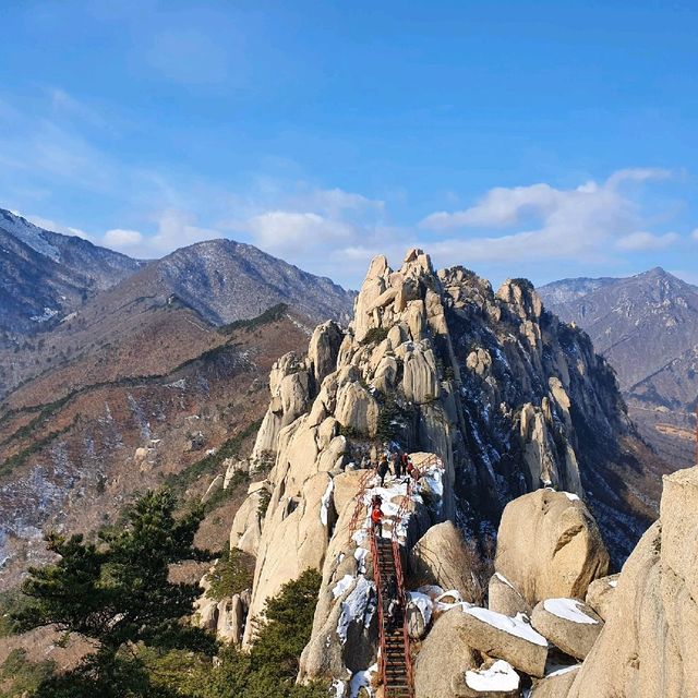 눈내린 설악산 울산바위 올라가기!