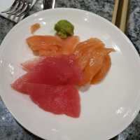 Buffet dinner along the bank of SG river