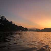 Walking along Mekong and Maekharn river 