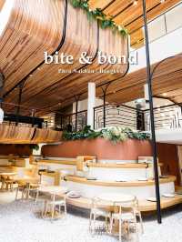 🥯 bite & bond คาเฟ่โทนสีขาวน้ำตาลใกล้เสาชิงช้า