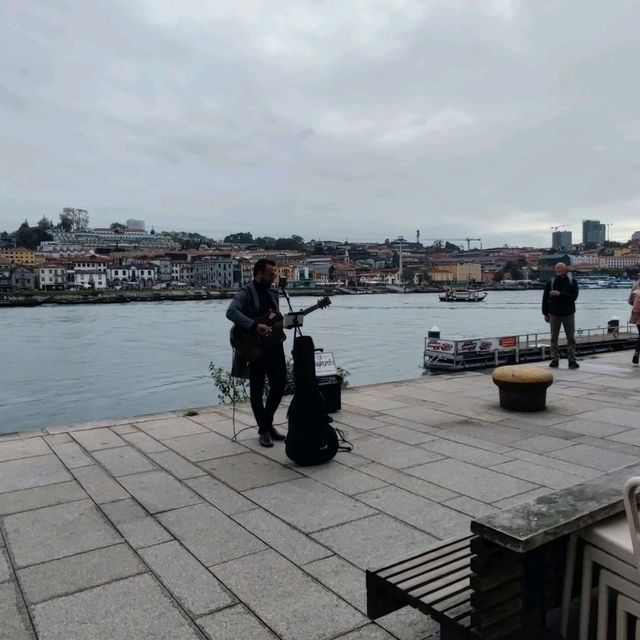 Riverfront Promenade 