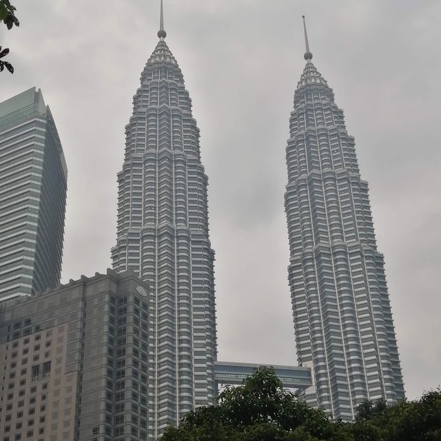 Tallest Twin Skyscrapers 