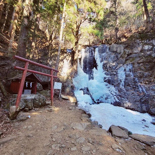 【山梨】母の白滝神社