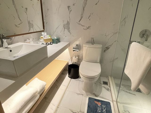香港金域假日酒店Lounge體驗