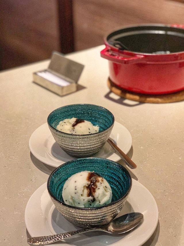 回味鮮活蟹鮑魚汁焗飯