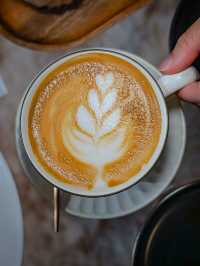 寵物友善樓上店，帶埋寵物Cafe見
