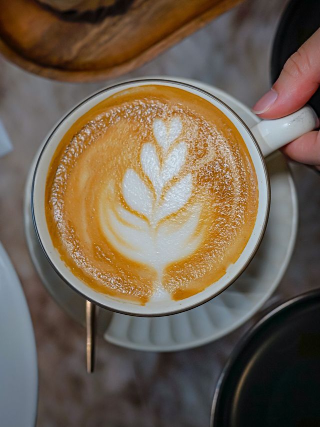 寵物友善樓上店，帶埋寵物Cafe見