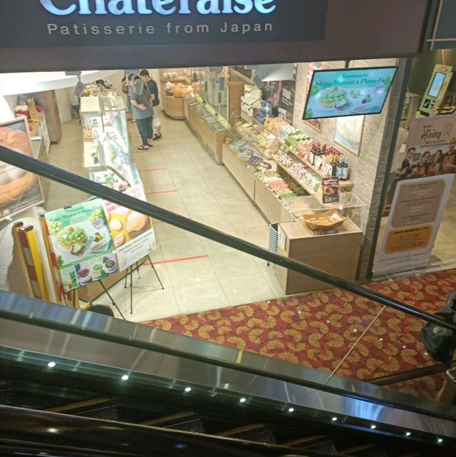 Chinatown Mall beside MRT station