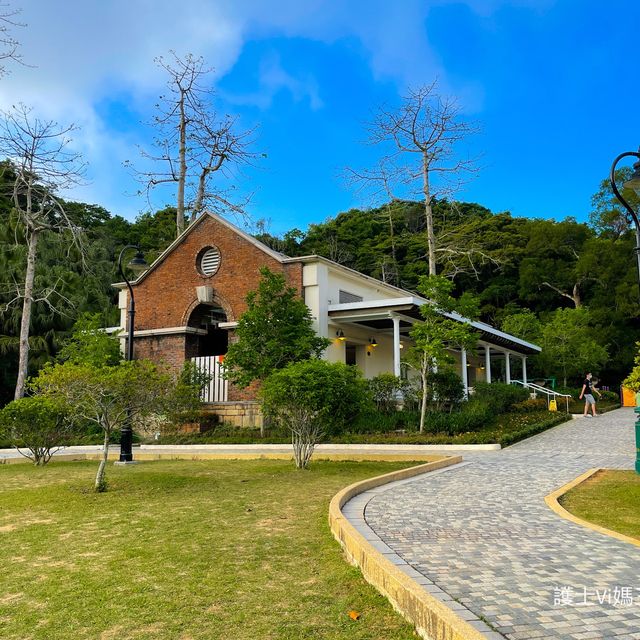 《維多利亞式貴氣花園｜英倫紅磚建築竟然係（！）》