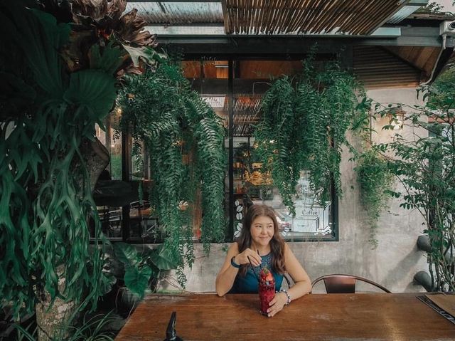 ☕️Cafe Hill☕️ คาเฟ่ ฮิลล์ ในเขากะตะ 