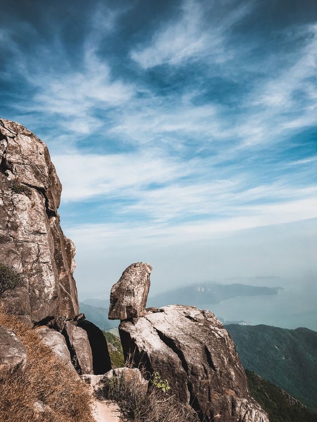 行山。(狗牙嶺一線生機) 行山。(狗牙嶺一線生機)