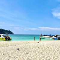 ท้าแดดที่เกาะไข่ 🏝