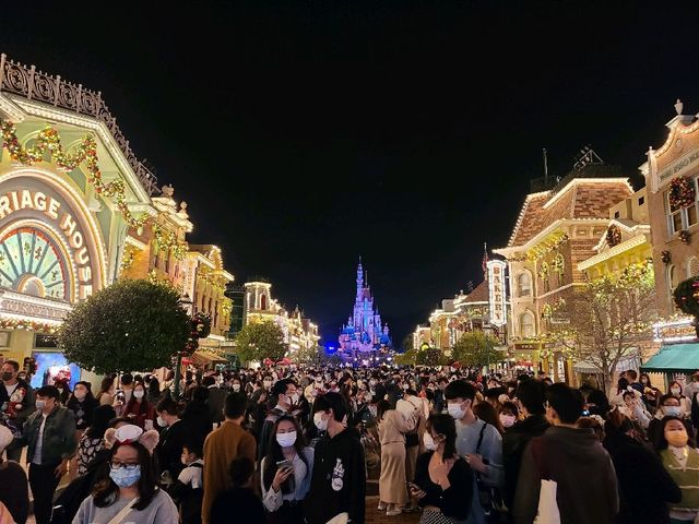 愈夜愈精彩之奇幻國度🕌🐭🥰