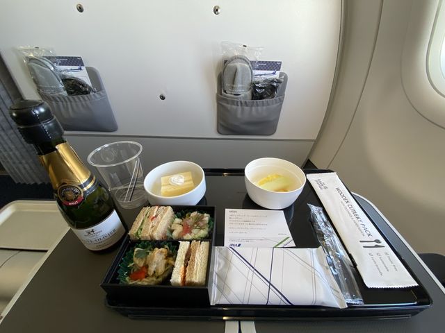 羽田空港→秋田空港　プレミアムクラスの旅