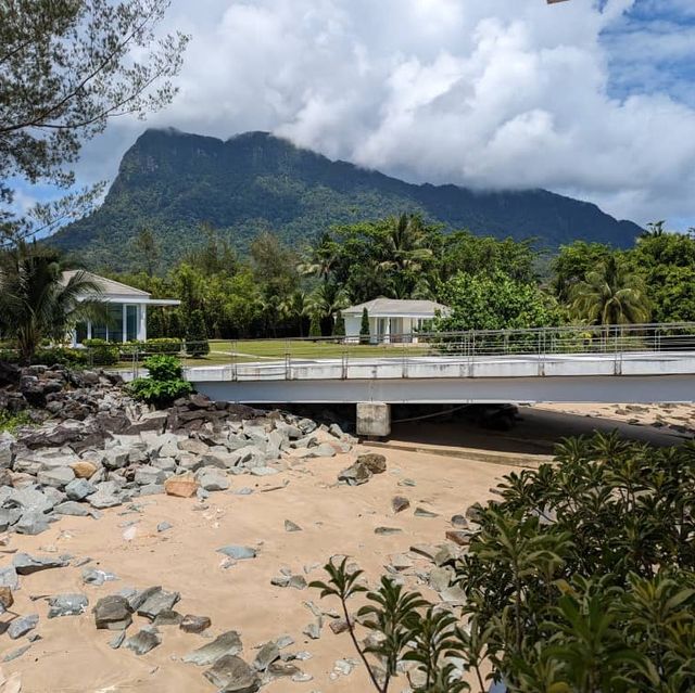Mount Santubong 