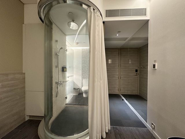 旺角特色露出企缸酒店