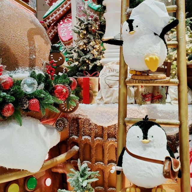 Mrs Claus Bakery at Landmark