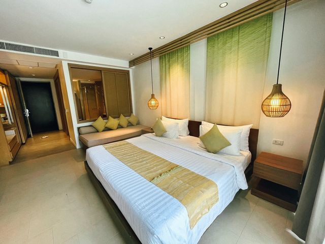 ที่พักสุดฟินบนเกาะช้าง "KC Grande Resort & Spa"