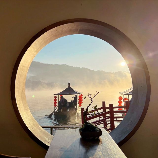 ⛩ บ้านรักไทย ⛩  