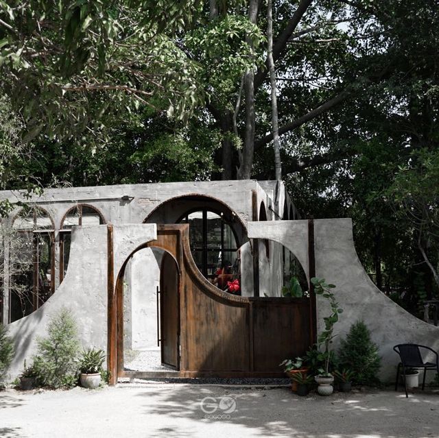 Vanvela Cafe’ & Space พัทยา