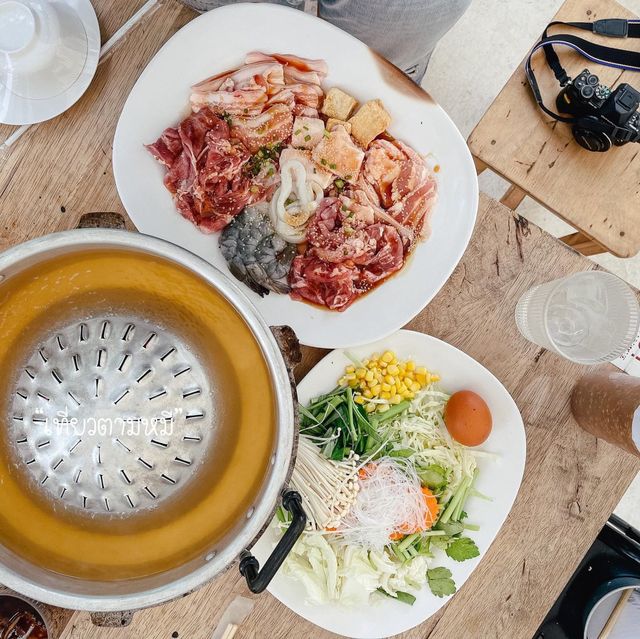 รีวิวคาเฟ่หมูกระทะย่านสีลม (ep.2)
