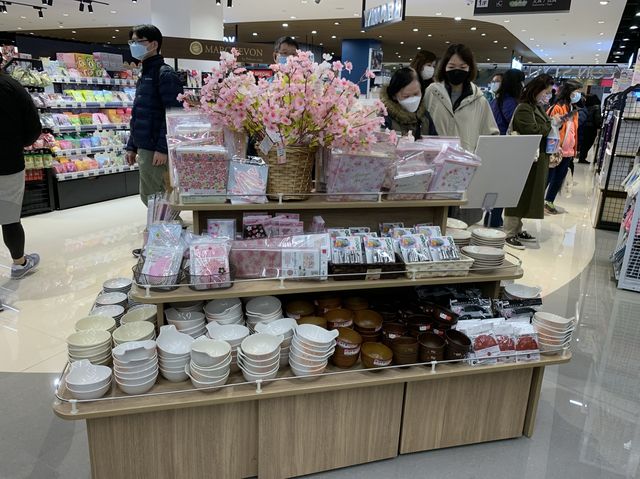2層4萬呎 Aeon Style  