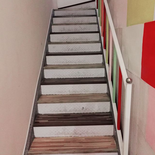 隱藏在逢甲夜市的小型八人房～木森屋 超讚空間適合親朋好友來住 
