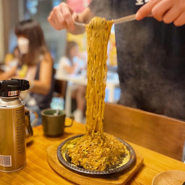 尖沙咀|韓國街超人氣熔岩炒飯 尖沙咀|韓國街超人氣熔岩炒飯