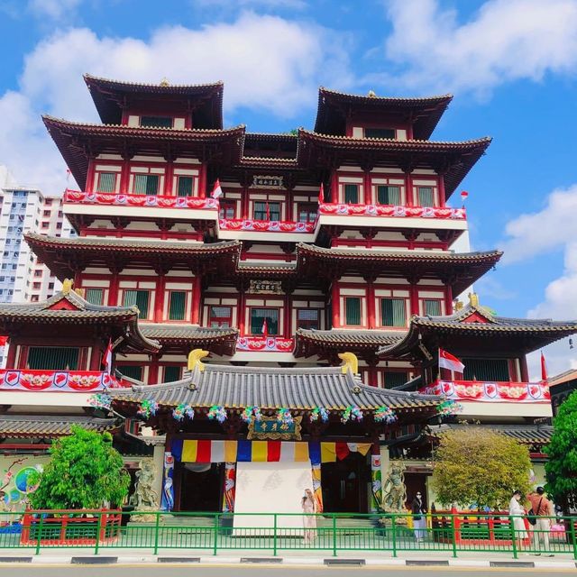 Buddha Tooth Relic Temple and Museum